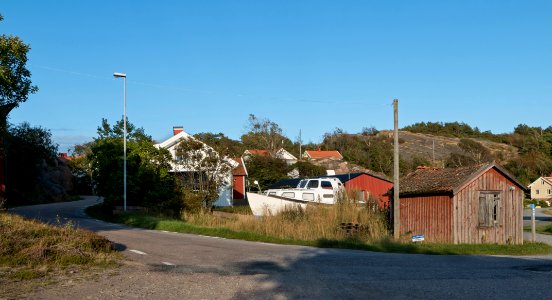 Main road to Lahälla
