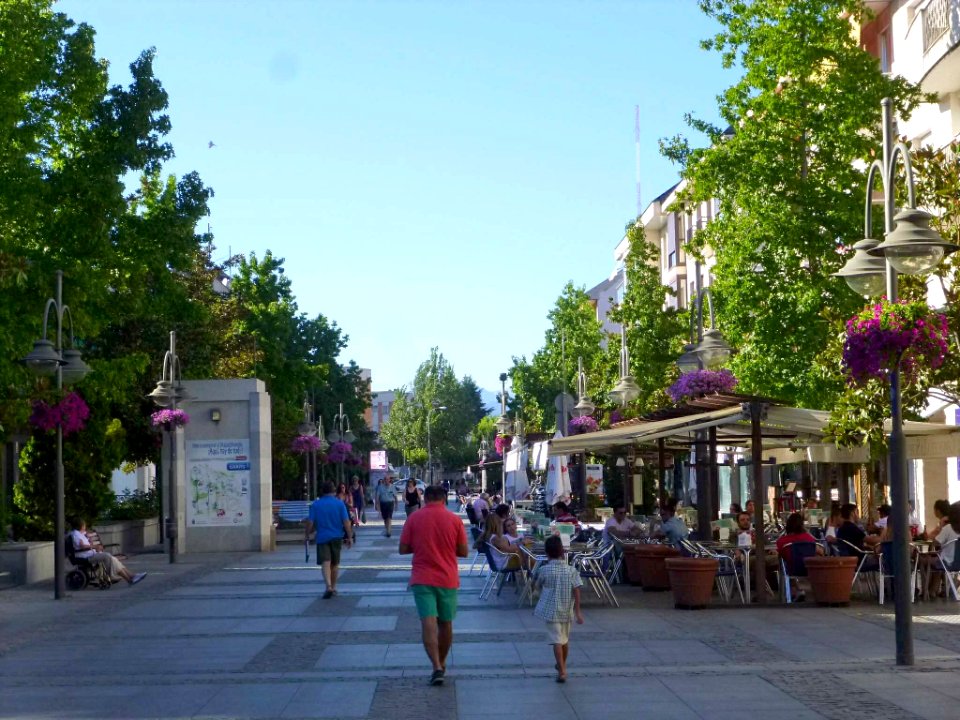 Majadahonda - Calle Gran Vía 04