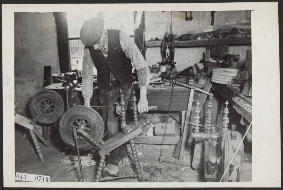 Maken van spinnewielen, Bestanddeelnr 043-0719