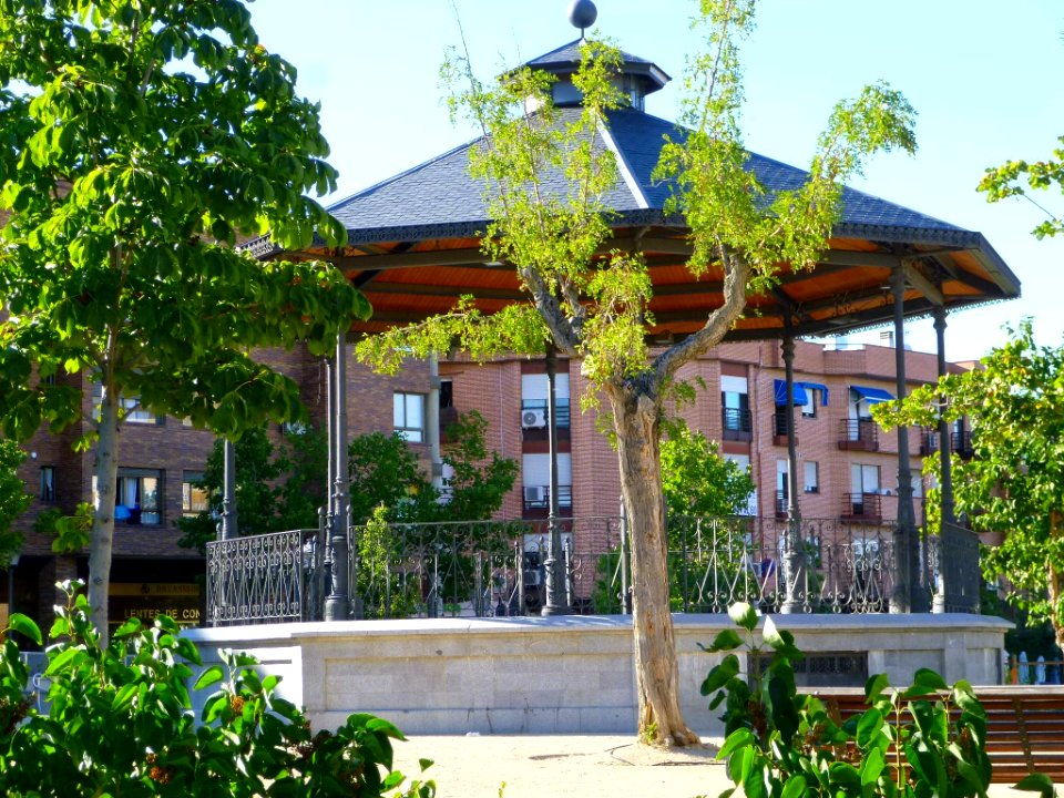 Majadahonda - Plaza de la Constitución 3