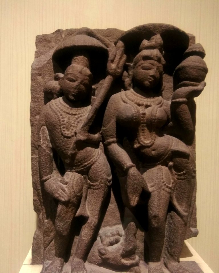 Makaresin Ganga with Varuna deva