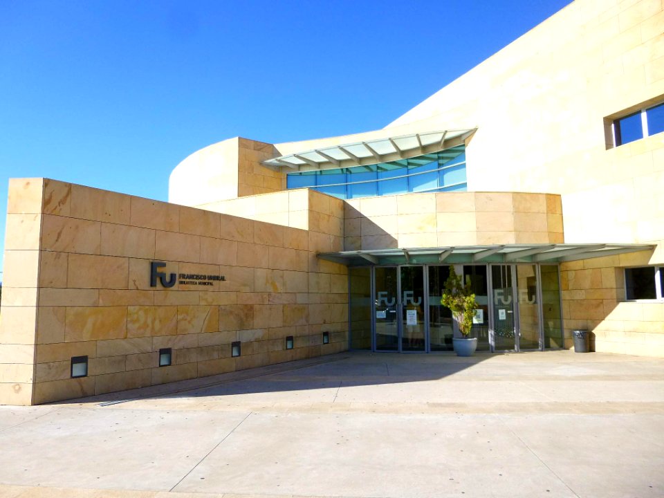 Majadahonda - Biblioteca Municipal Francisco Umbral 2