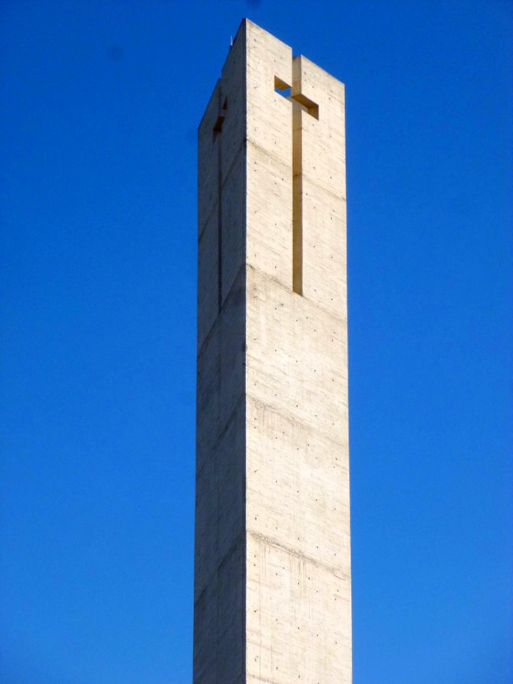 Majadahonda - Iglesia de Santo Tomás Moro 2