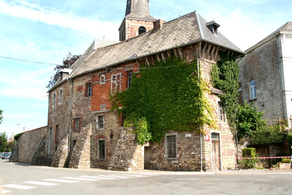 Maison forte de Nalinnes 2016 02