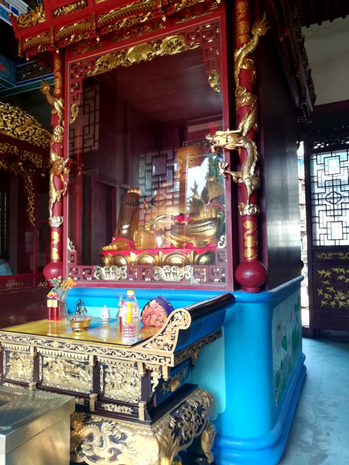 Maitreya Buddha, Songbai Temple