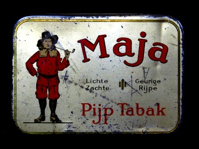 Maja de Luxe pijptabak blikje, Hendrik Taconis Zx Leeuwarden, foto3