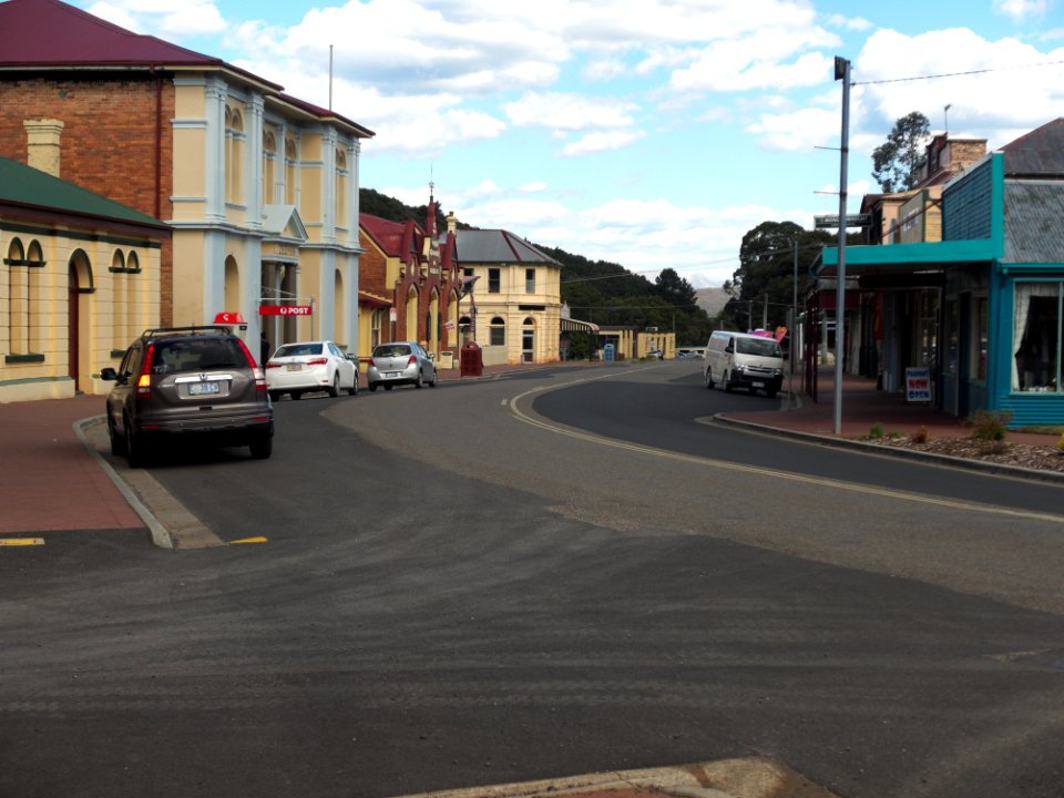 Main Street Zeehan 20171121-059
