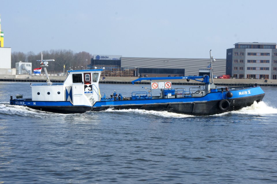 Main V, ENI 02327365, Noordzeekanaal, Port of Amsterdam, pic2