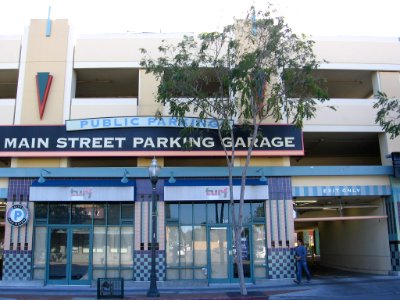 Main Street Parking Garage SM 3122 01