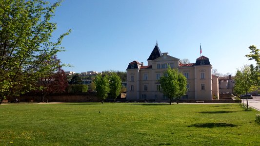 Mairie de Neuville sur Saône