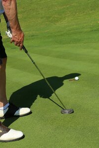 Golfing fairway hobby