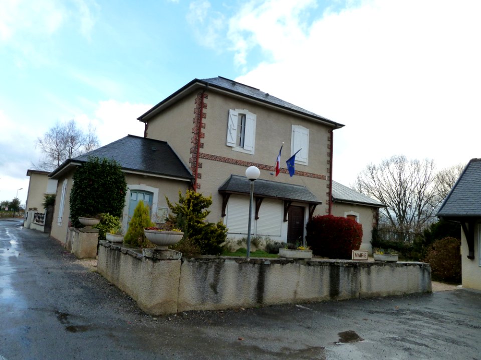 Mairie de Serres-Morlaàs