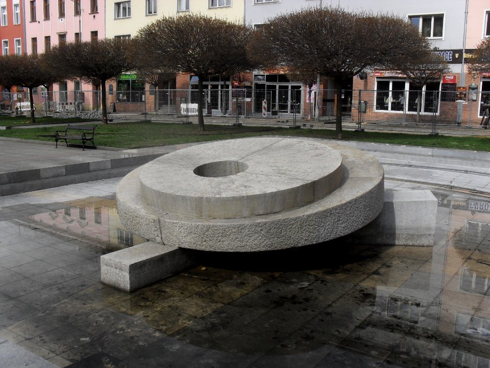 Magistrát města Ústí nad Labem - fontánka
