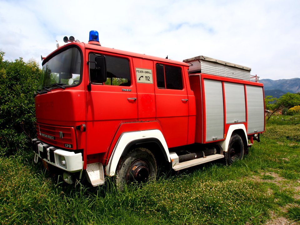 Magirus Deutz 170 fire engine dumped in Vasiliki, Greece, pic2