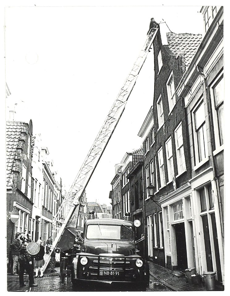 Magirusladder bij Klein Heiligland 53