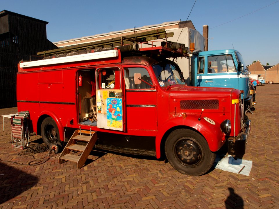 Magirus Deutz S3500 (1952), Dutch licence registration NF-95-64 pic3