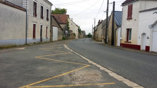 Mainvilliers (Loiret) - 09 - Rue principale