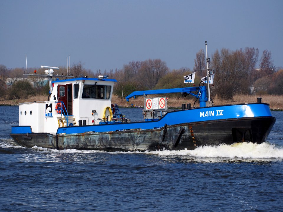 Main IV, ENI 02326520, Noordzeekanaal, Port of Amsterdam, pic4