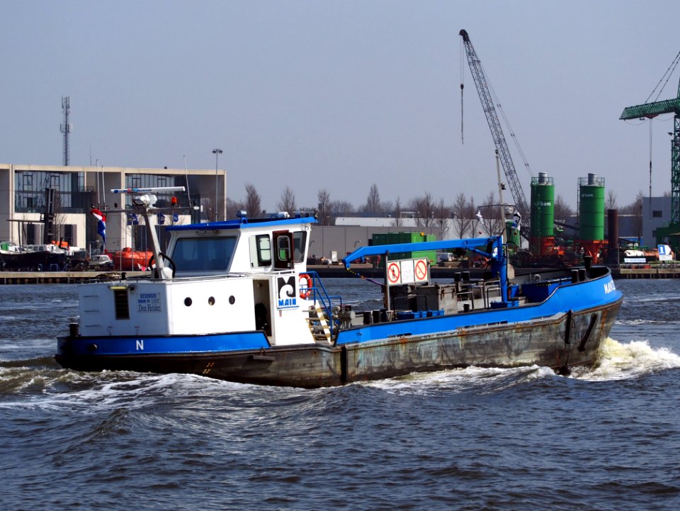 Main IV, ENI 02326520, Noordzeekanaal, Port of Amsterdam, pic10