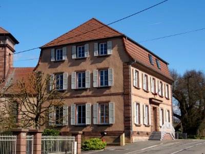 Mairie, Rue du Tilleul, Fontaine