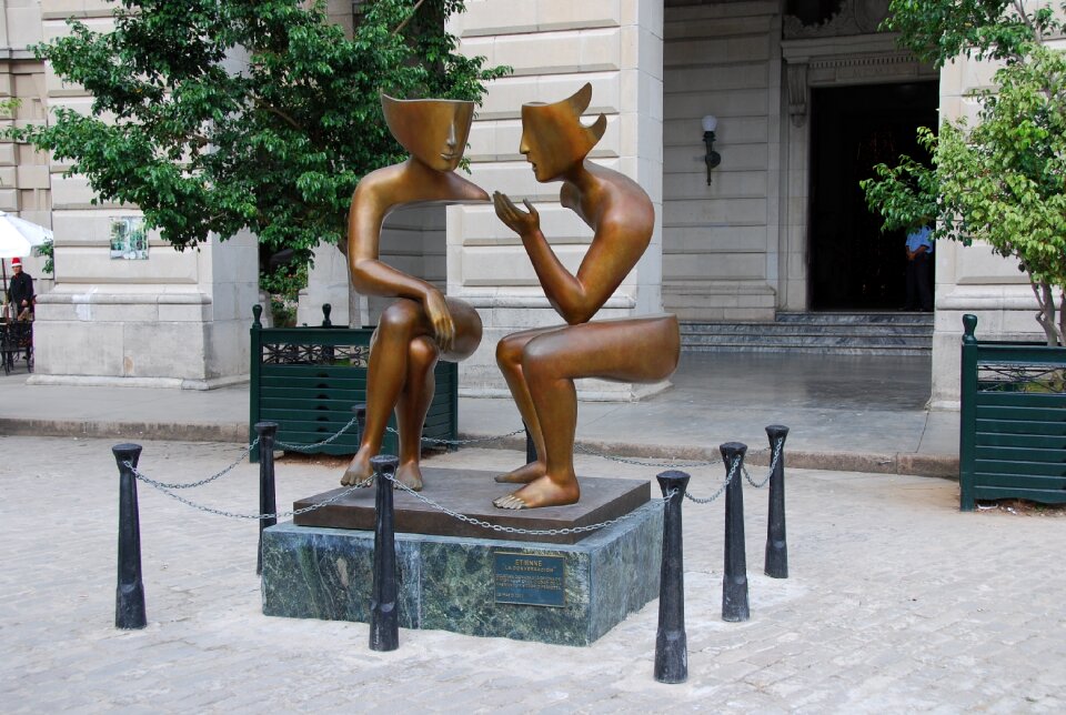 Old havana sculpture saint