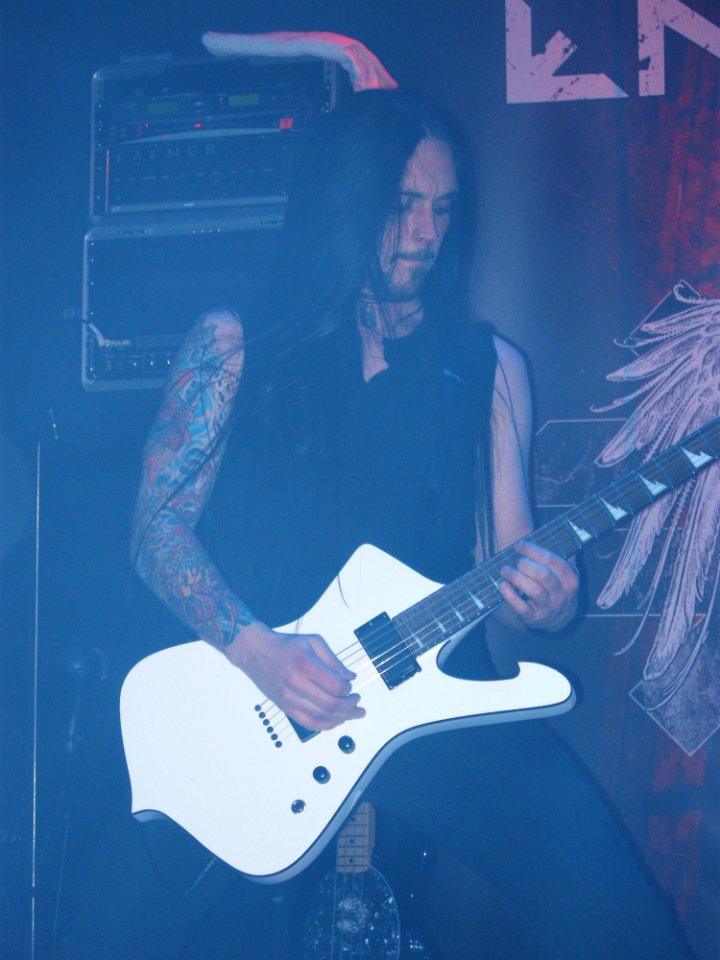 Marcus Sunesson, guitarist, Engel 2011