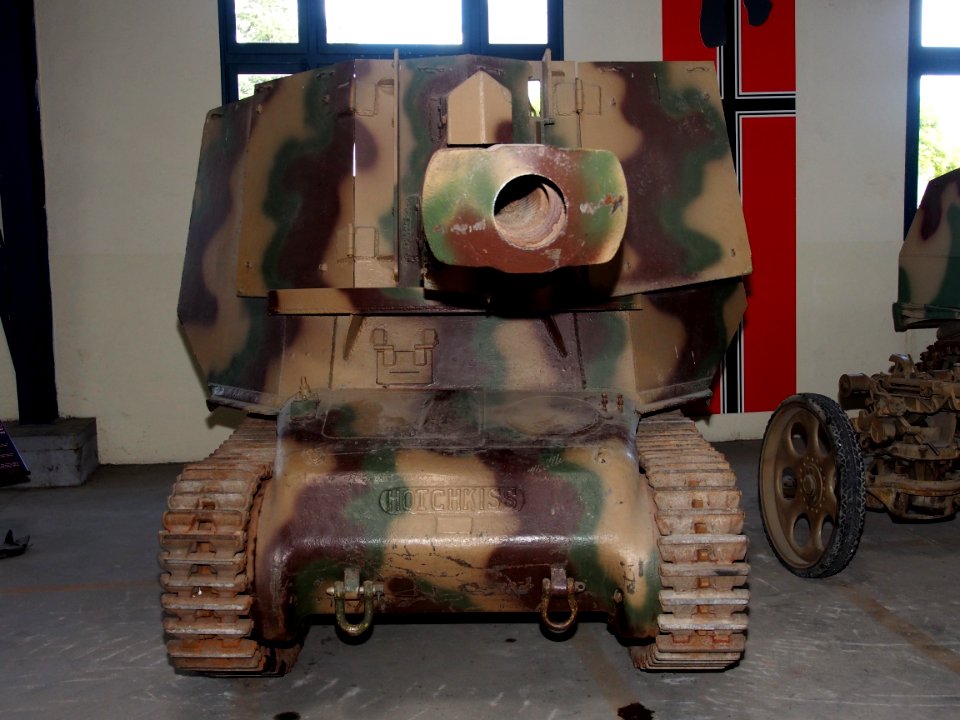 Marder on Hotchkiss H39 chassis. in the Musée des Blindés, France, pic-3. in the Musée des Blindés, France, pic-212
