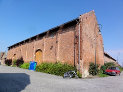 Marcy (Aisne) une grande grange traditionelle