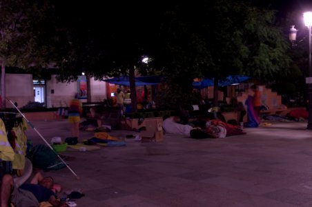 Marcha indignada - Noche en la plaza 023