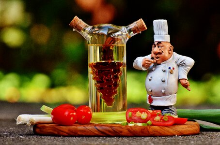 Oil tomatoes onions