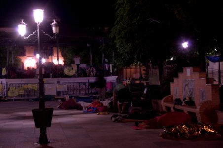 Marcha indignada - Noche en la plaza 015