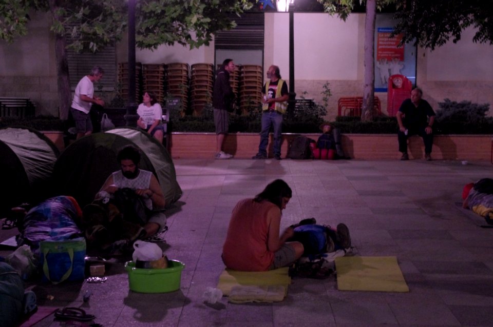 Marcha indignada - Noche en la plaza 025