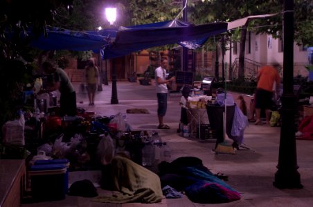 Marcha indignada - Noche en la plaza 017