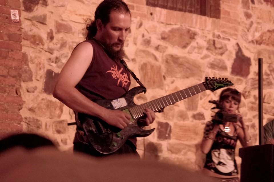 Marcha indignada Música 017