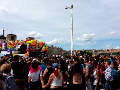 Marche des Fiertés 2018 à Lyon - Pont Bonaparte - Cortège 25