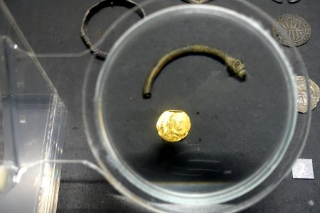 Marcus Aurelius coin, 2nd century AD, gold - Museum of Vietnamese History - Ho Chi Minh City - DSC06107