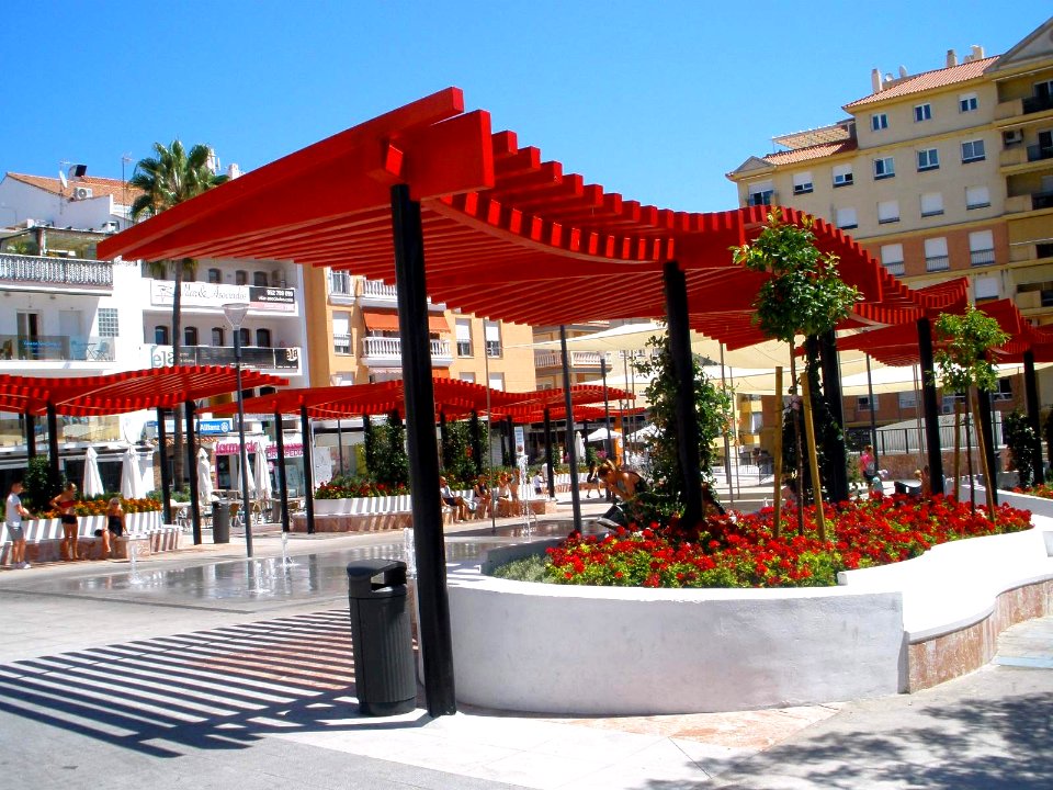 Marbella - San Pedro Alcántara, Plaza de la Iglesia 01