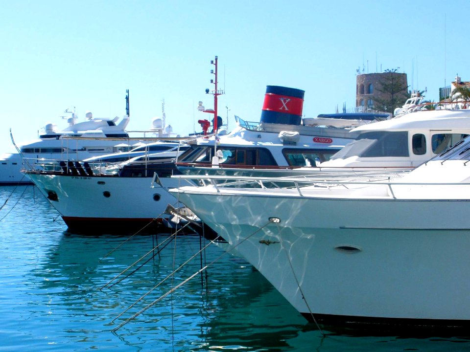 Marbella - Puerto Banús, yates 06