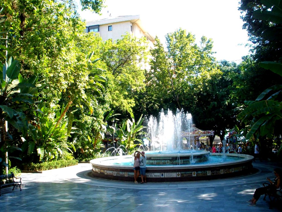 Marbella - Parque de la Alameda, Fuente Virgen del Rocío 1