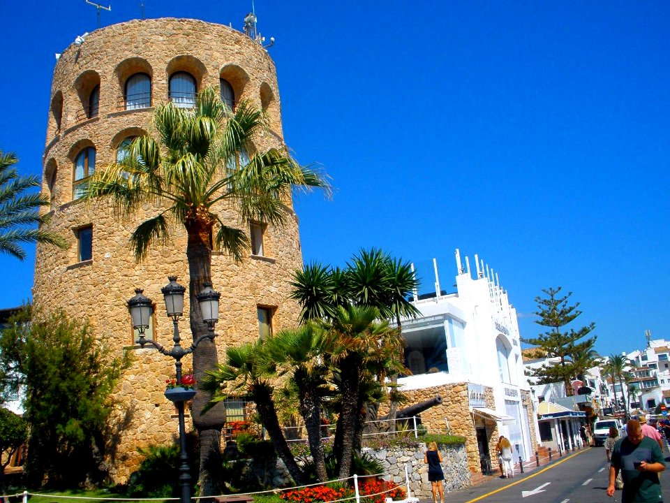 Marbella - Puerto Banús, Torre de control 5