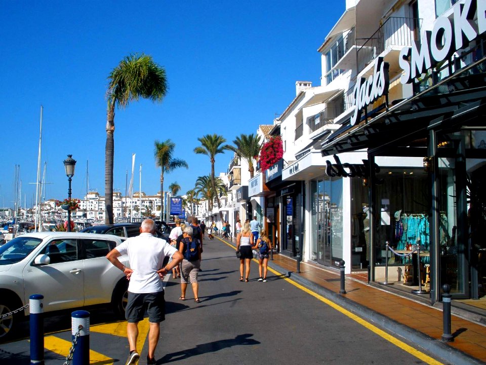 Marbella - Puerto Banús 14