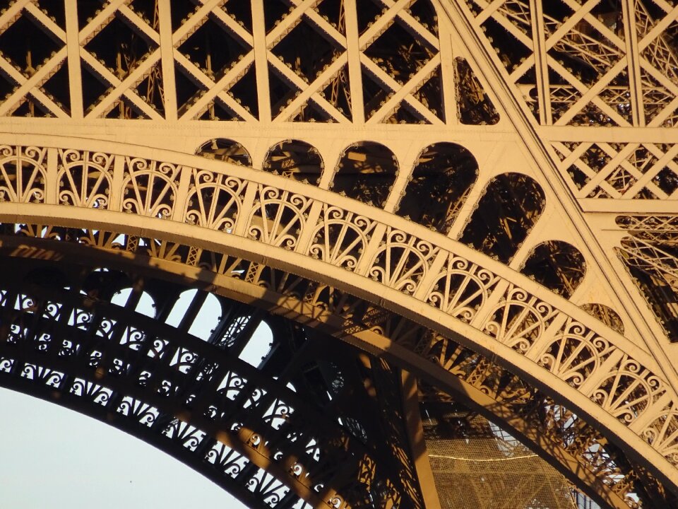 Paris eiffel tower architecture
