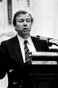 Marcel van Dam (PvdA) aan het woord, Bestanddeelnr 932-5923
