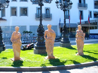 Marbella - Puerto Banús, esculturas 1