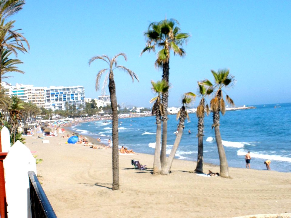 Marbella - Playa de la Fontanilla 06