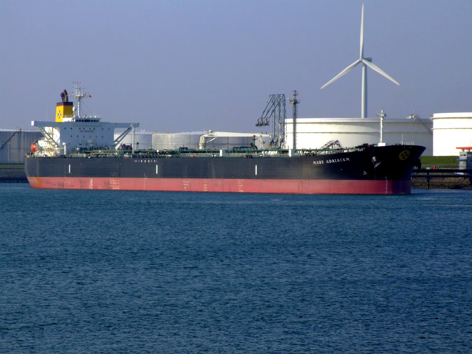 Mare Adriacum p7 at the '7e Petroleumhaven', Port of Rotterdam, Holland 01-Apr-2007