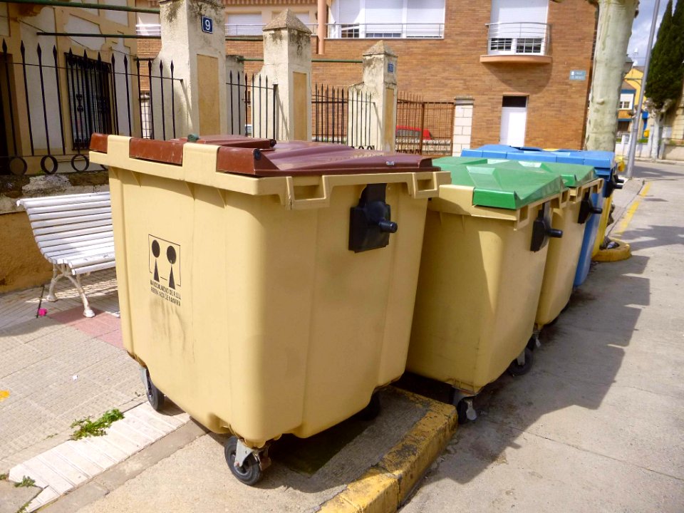 Marcilla - Reciclaje de residuos urbanos 08