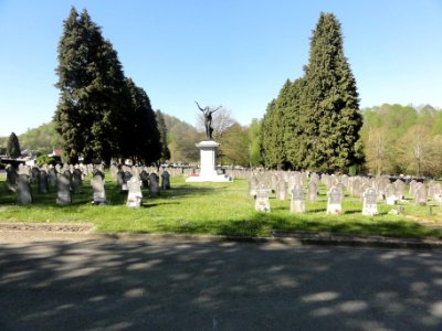 Marcinelle (Charleroi) cimetière, tombes de guerre (01)
