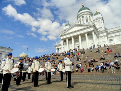 Marching - Helsinki Lutheran Cathedral - DSC05557 photo