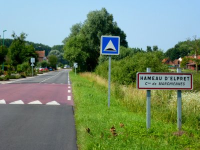 Marchiennes (Nord, Fr) Elpret, city limit sign